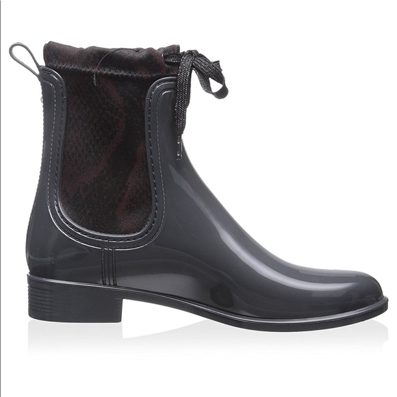 Black Short Rain Boot - Picture 6 of 6